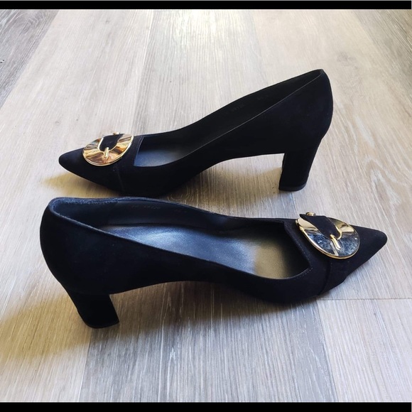 STUART WEITZMAN SUEDE BUCKLE SHOES - Picture 3 of 14